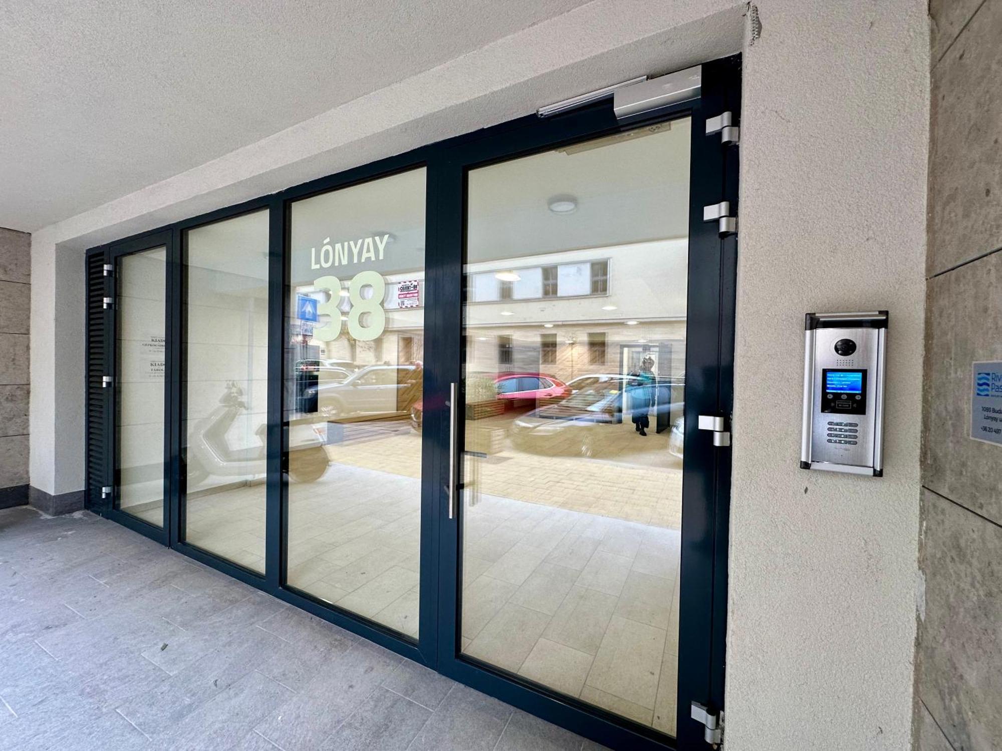 River Passage Garage/ac/balcony Appartement *